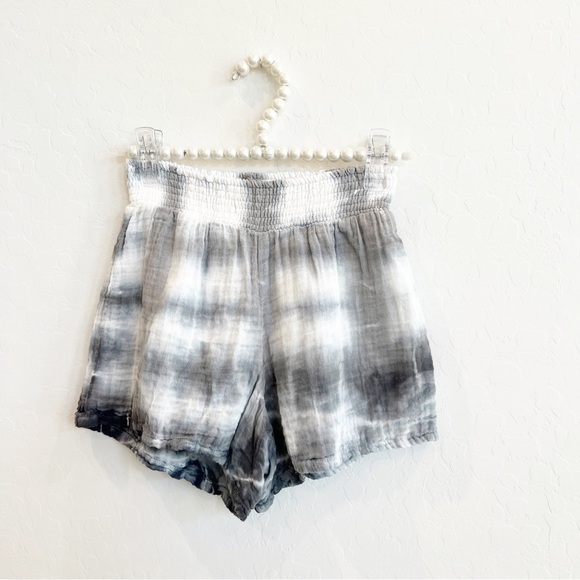 Michael Stars Women's Peggy Smock Waist Gauze Shorts Soft Tie-Dye Gray XS NWT - Picture 2 of 5